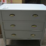 447 1482 CHEST OF DRAWERS